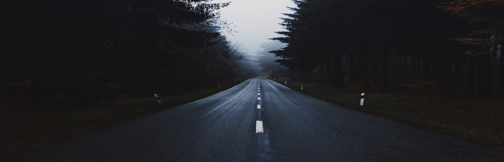 Into The Abyss 封面